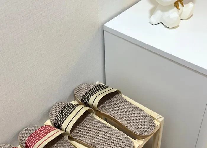 합정역2분, 홍대거리 7분, 메세나폴리스 4분, 아늑한 스테이, 한강, 망원, 신촌, 동대문, 광화문, Wi-fi 무료, Ott시청 *